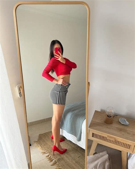 sofia coste erome|Sofia Coste .